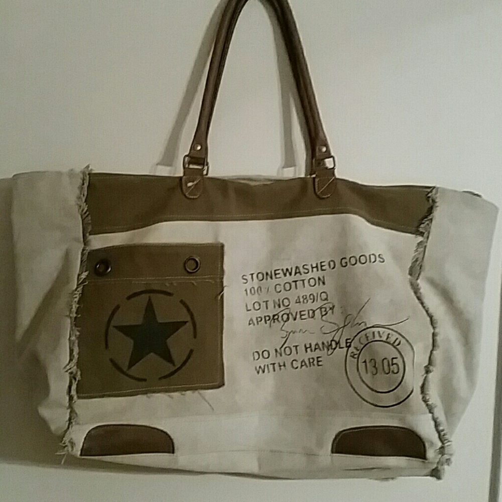 Large Myra Tote